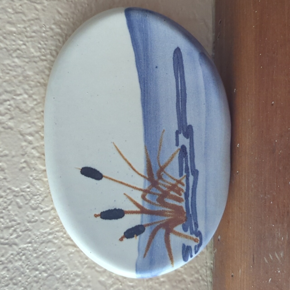 Studio Pottery Handmade Cattails Pond Signed Stoneware Ceramic Oval Trivet 6 "